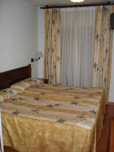 Hostal Cruz Verde Navalcarnero Quarto foto